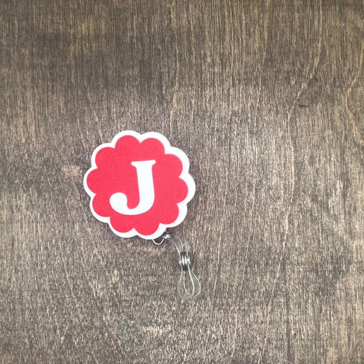 Scallop Initial Badge Reel – Double Layer 3D Printed ID Holder