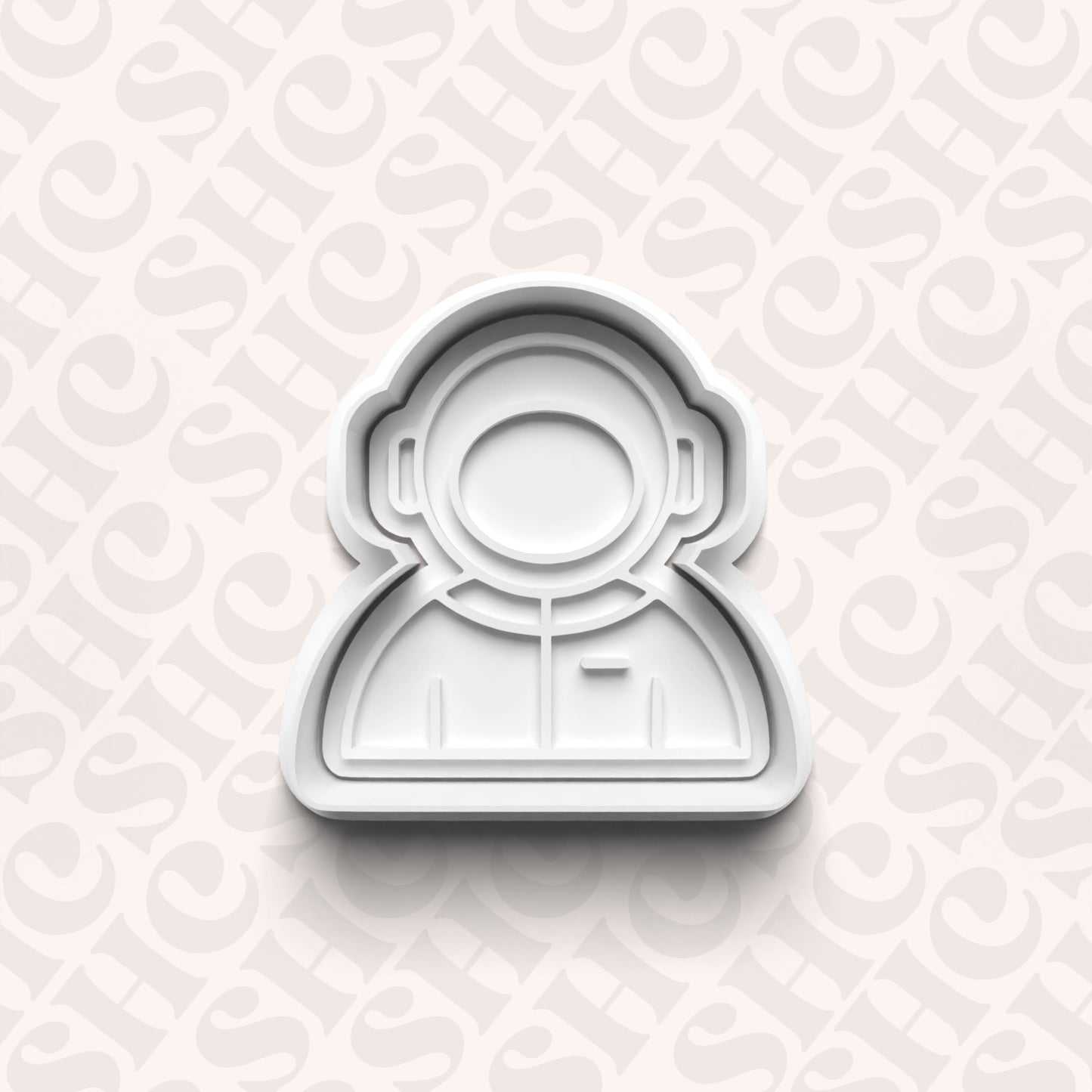 DONE TO ORDER: Astronaut Cookie Cutter + Fondant Stamp Set - SHCreations