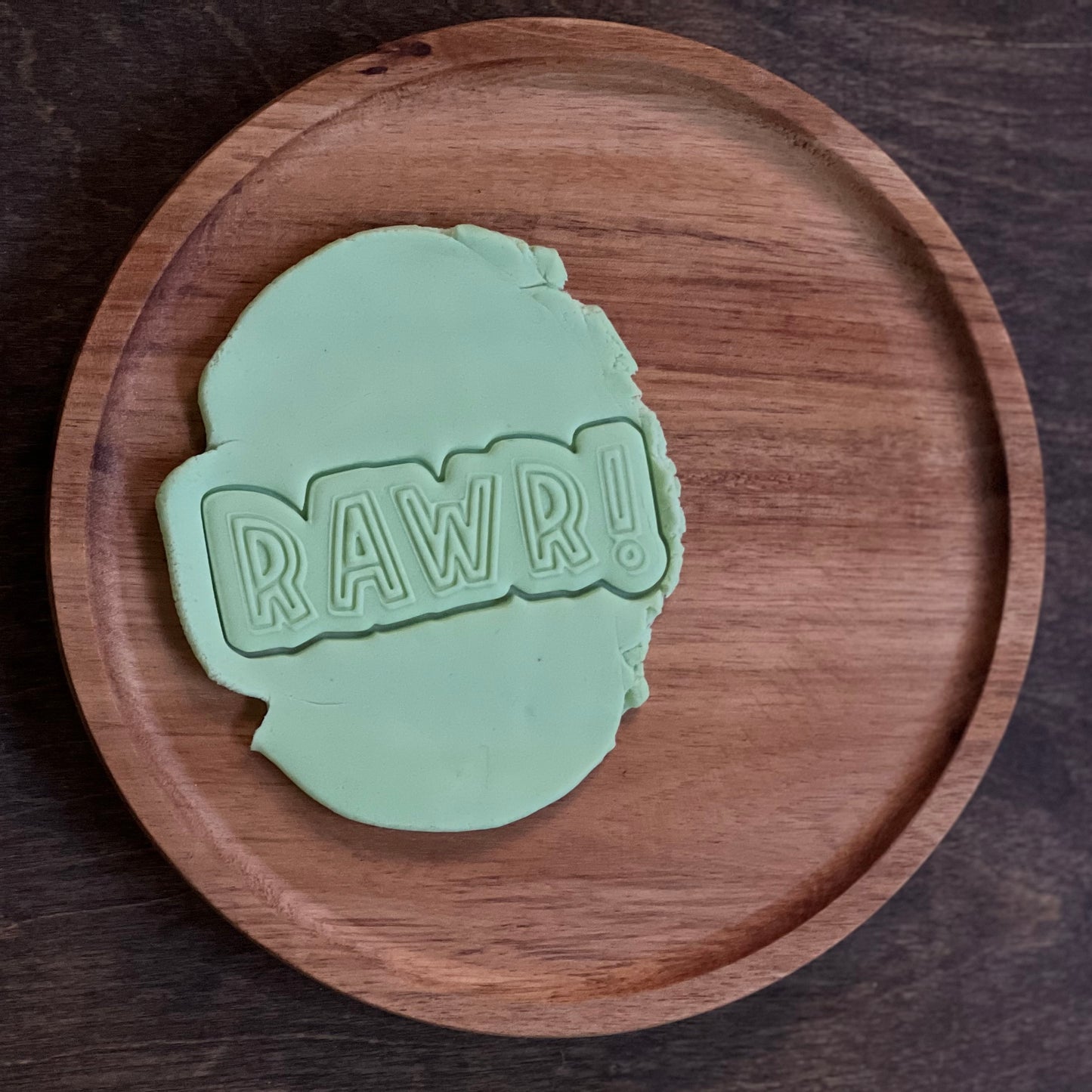 DONE TO ORDER: Rawr! Cookie Cutter + Fondant Embosser