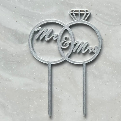 DONE TO ORDER : Mr & Mrs Ring Cake Topper