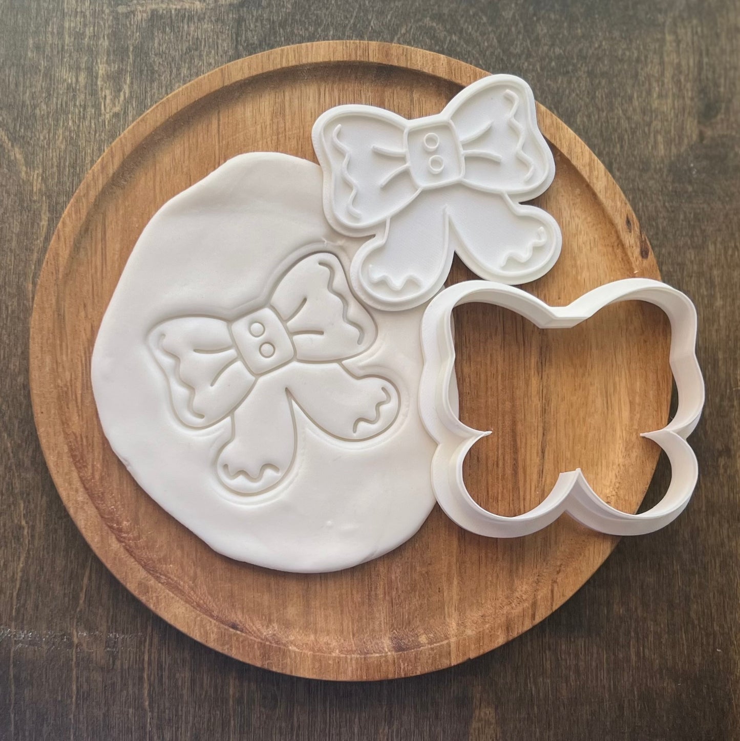 DONE TO ORDER: Gingerbread Bow Cookie Cutter/Fondant Stamp