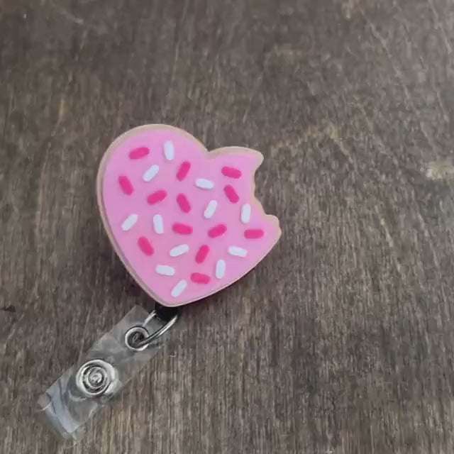 3D Valentine Heart Cookie Badge Reel Topper STL File – Sweet and Stylish Design, Badge reel Stl, Cookie Badge reel topper