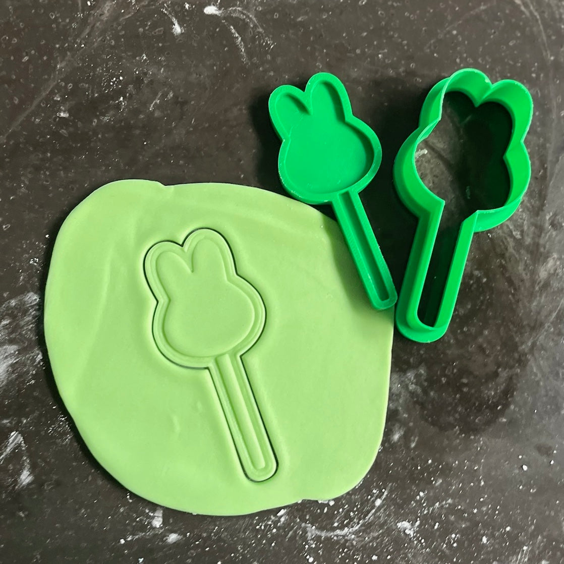 DONE TO ORDER: Bunny Cake Pop Cookie Cutter + Fondant Embosser - SHCreations