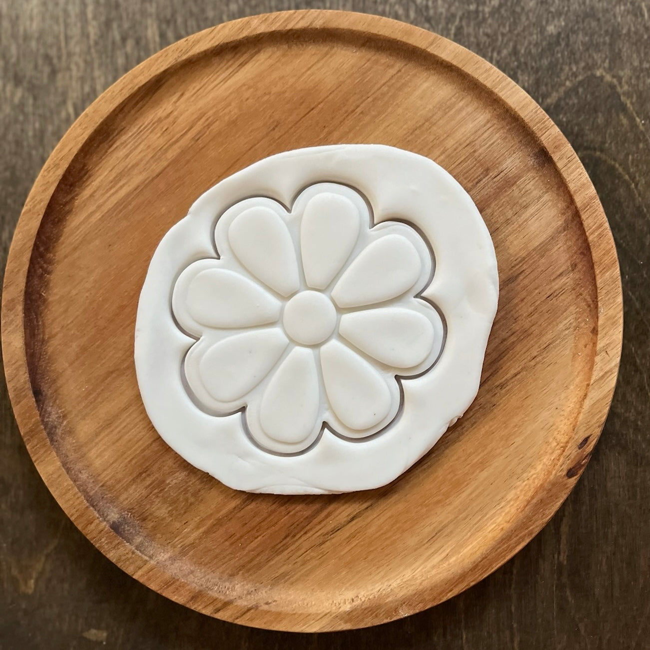 DONE TO ORDER: Daisy Cookie Cutter + Fondant Embosser - SHCreations