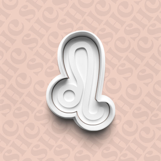 DONE TO ORDER: Leo Cookie Cutter + Fondant Stamp Set - SHCreations