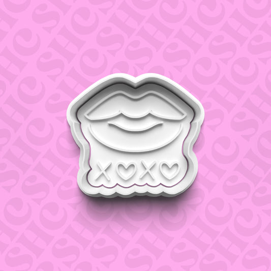 DONE TO ORDER: Lips XOXO Cookie Cutter + Fondant Stamp Set - SHCreations