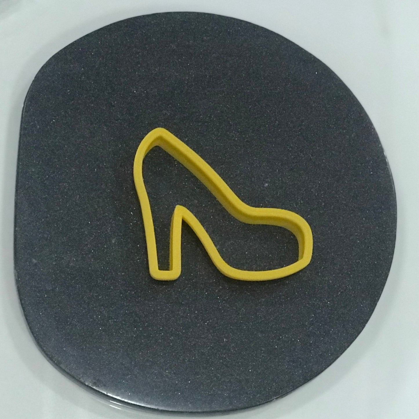 DONE TO ORDER: High Heel Cookie Cutter