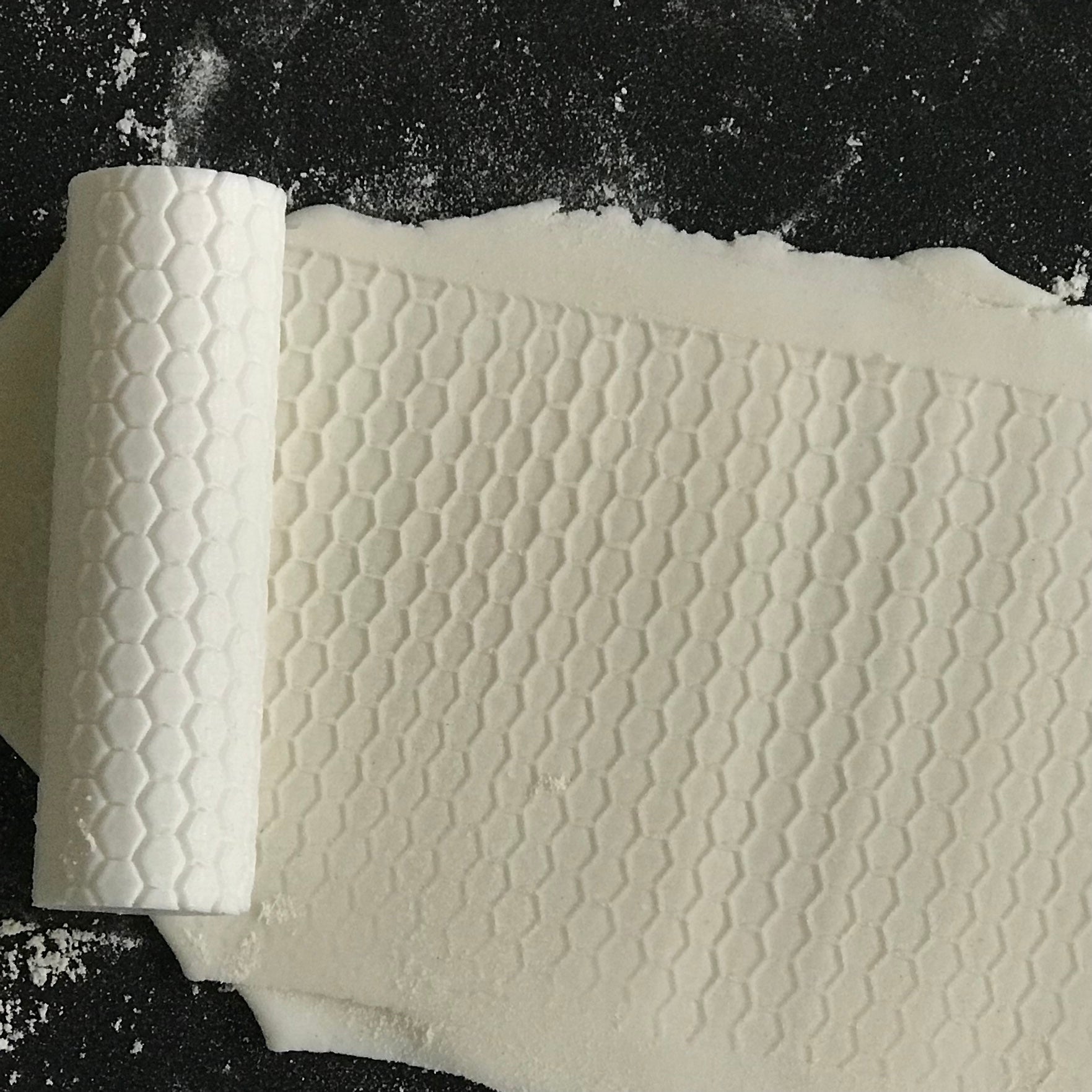 Done to Order : Honeycomb SML 3D Texture Roller - SHCreations